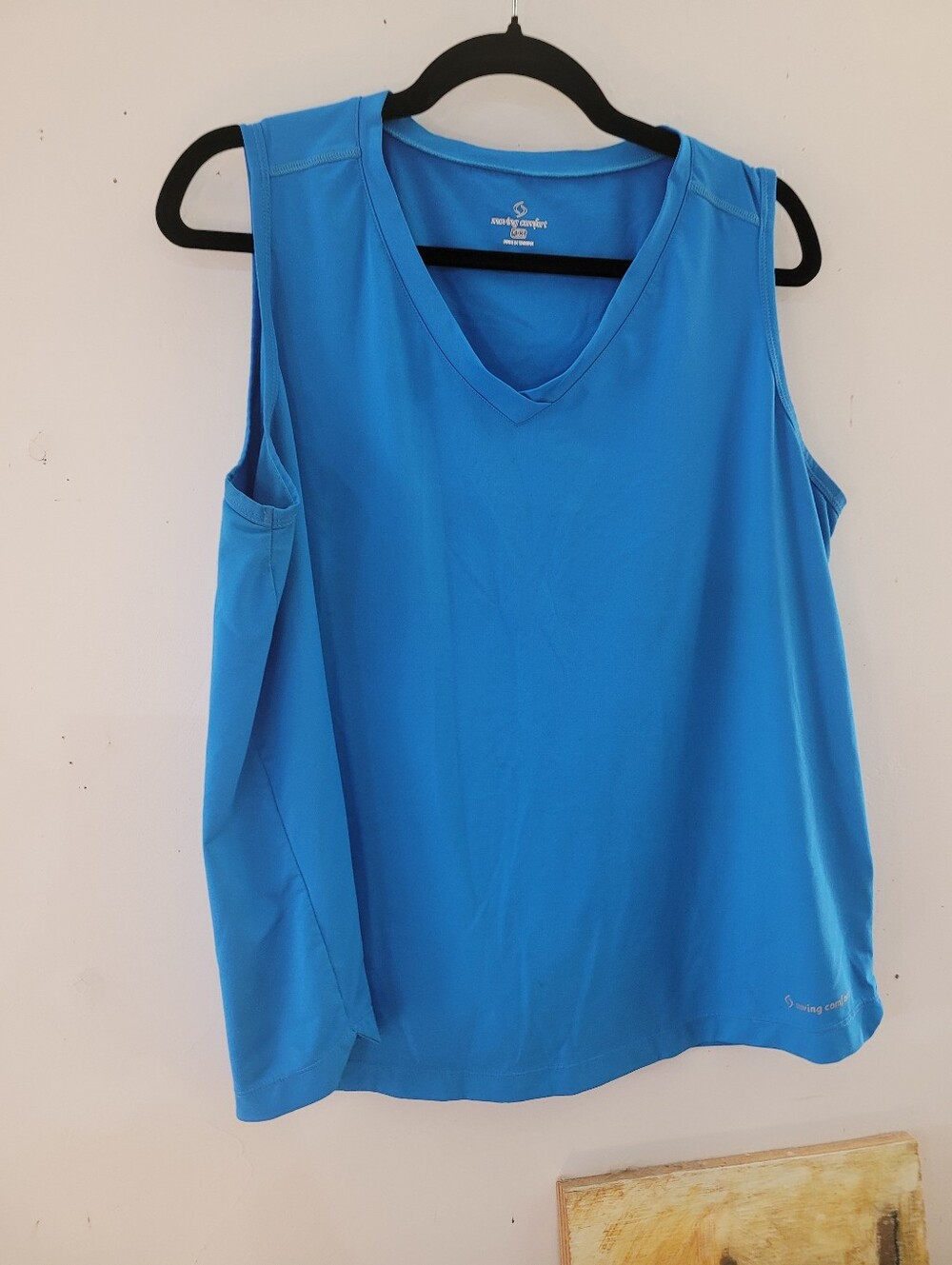 Moving Comfort 1X  Bright Blue V-Neck Athletic Tank